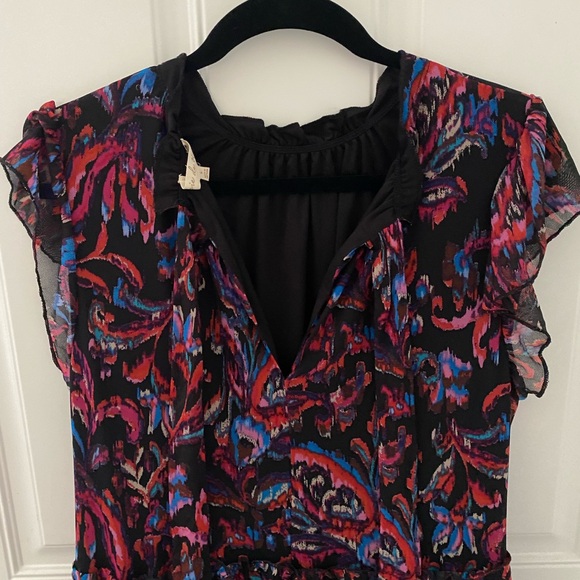 Cute and colorful knee length dress - Picture 2 of 5